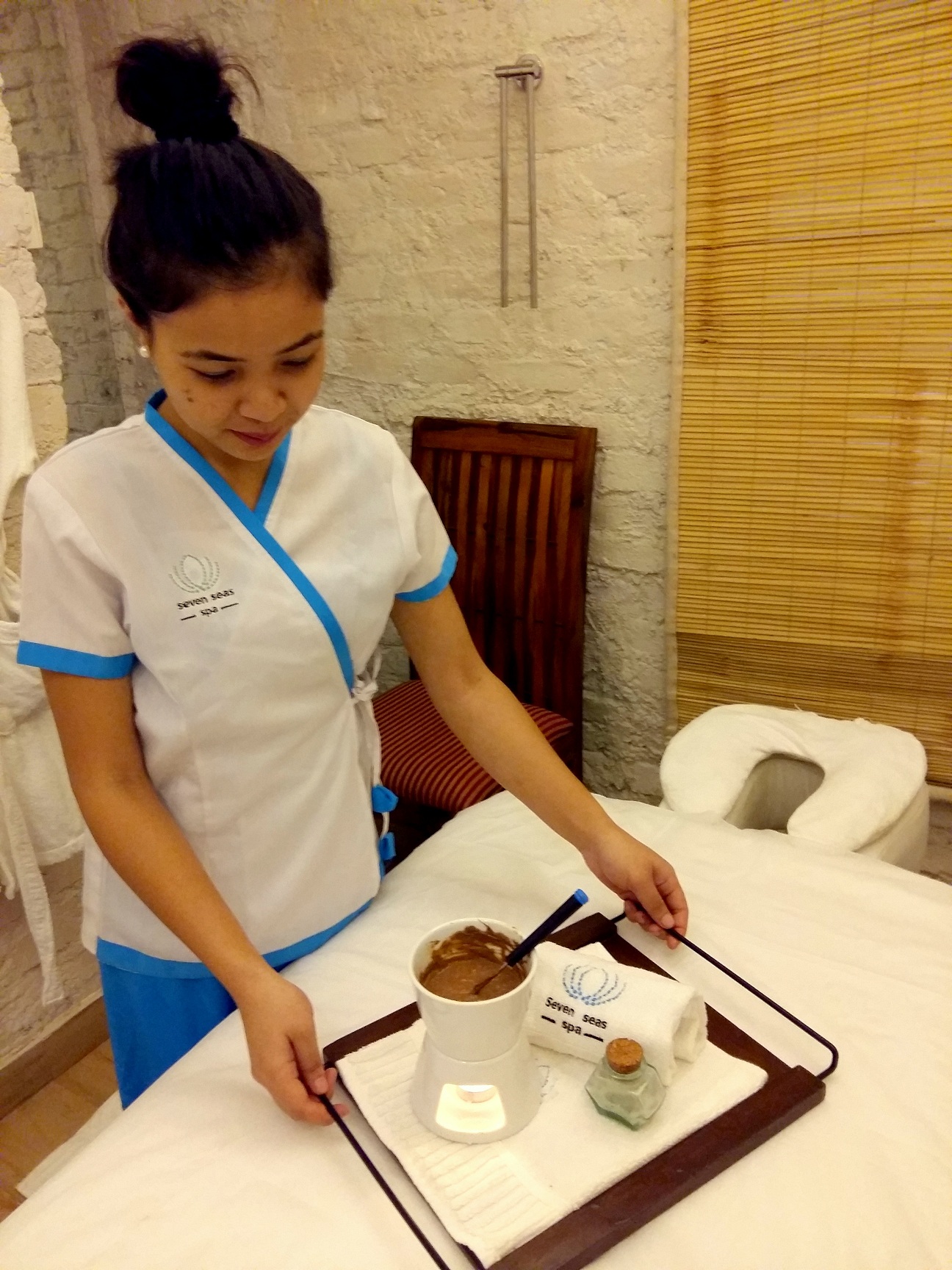 Chocolate Fondue Massage